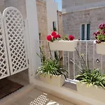 L'arco Antico - Casa Sul Mare 게스트하우스 폴리나노 아마레